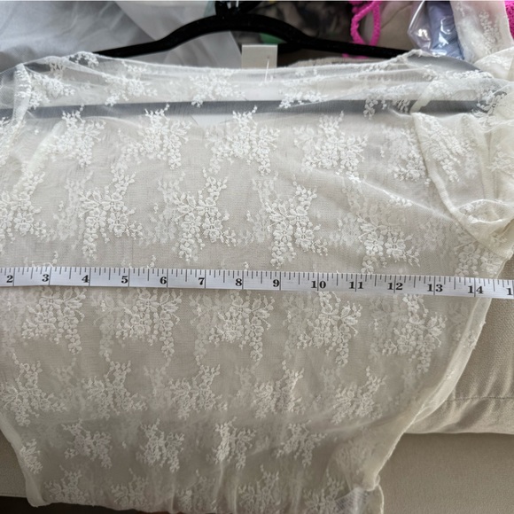 Abercrombie & Fitch Sheer Lace Long Sleeve Top – White - Picture 5 of 5